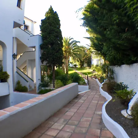 Apartament Capistrano Playa, Modern Within Walking Distance To Burriana Nerja